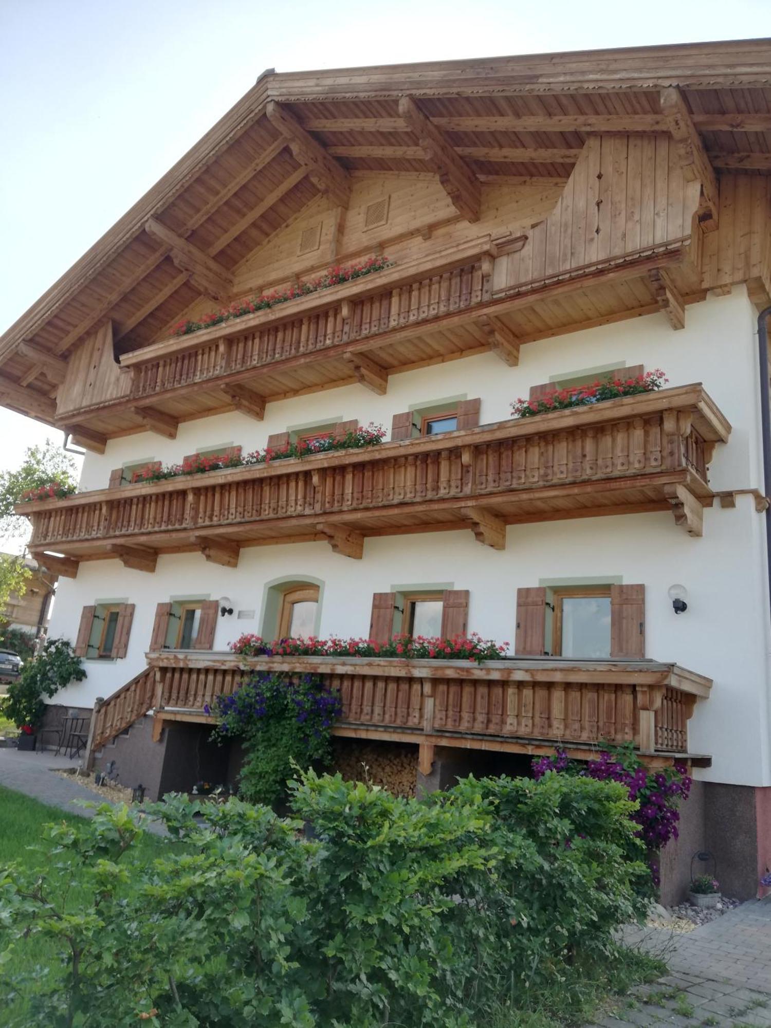 Biobauernhof Schuster Apartamento Hopfgarten im Brixental Exterior foto